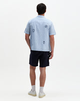 wax london men's Didcot - Blue And Ecru Doodle Seersucker Short-Sleeve Shirt