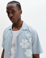 wax london men's Didcot - Blue And Ecru Floral Applique Short-Sleeve Shirt