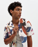 wax london men's Didcot - Ecru And Multicolour Abstract Shapes Short-Sleeve Shirt