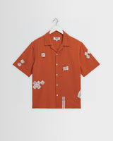 wax london men's Didcot - Terracotta And Ecru Scribble Applique Short-Sleeve Shirt