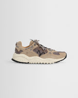 Flower Mountain - Baskets Yamabushi en daim de vachette beige et gris