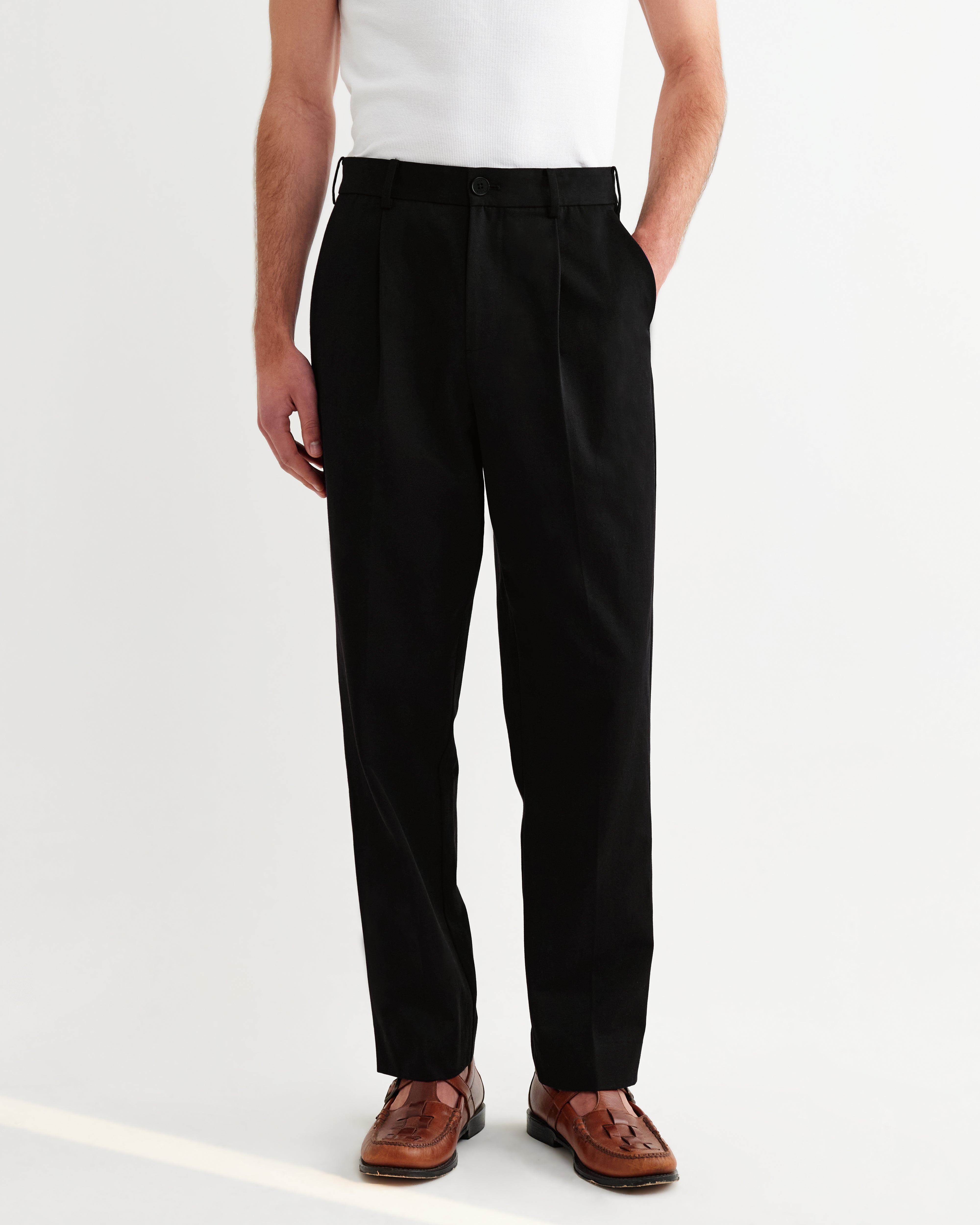 Relaxed, Tapered Fit