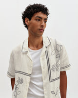 wax london men's Didcot - Ecru And Navy Grid Flower Short-Sleeve Shirt
