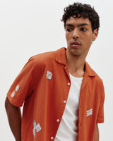 wax london men's Didcot - Terracotta And Ecru Scribble Applique Short-Sleeve Shirt